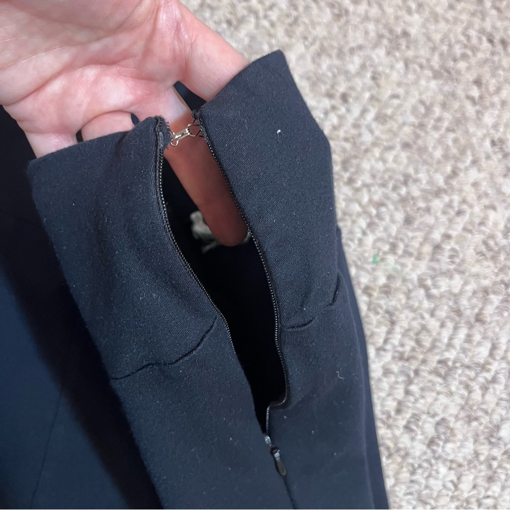 Anthropologie Black Wide Leg Ponte pants Size M High Rise Side Zip Stretch - Picture 4 of 15
